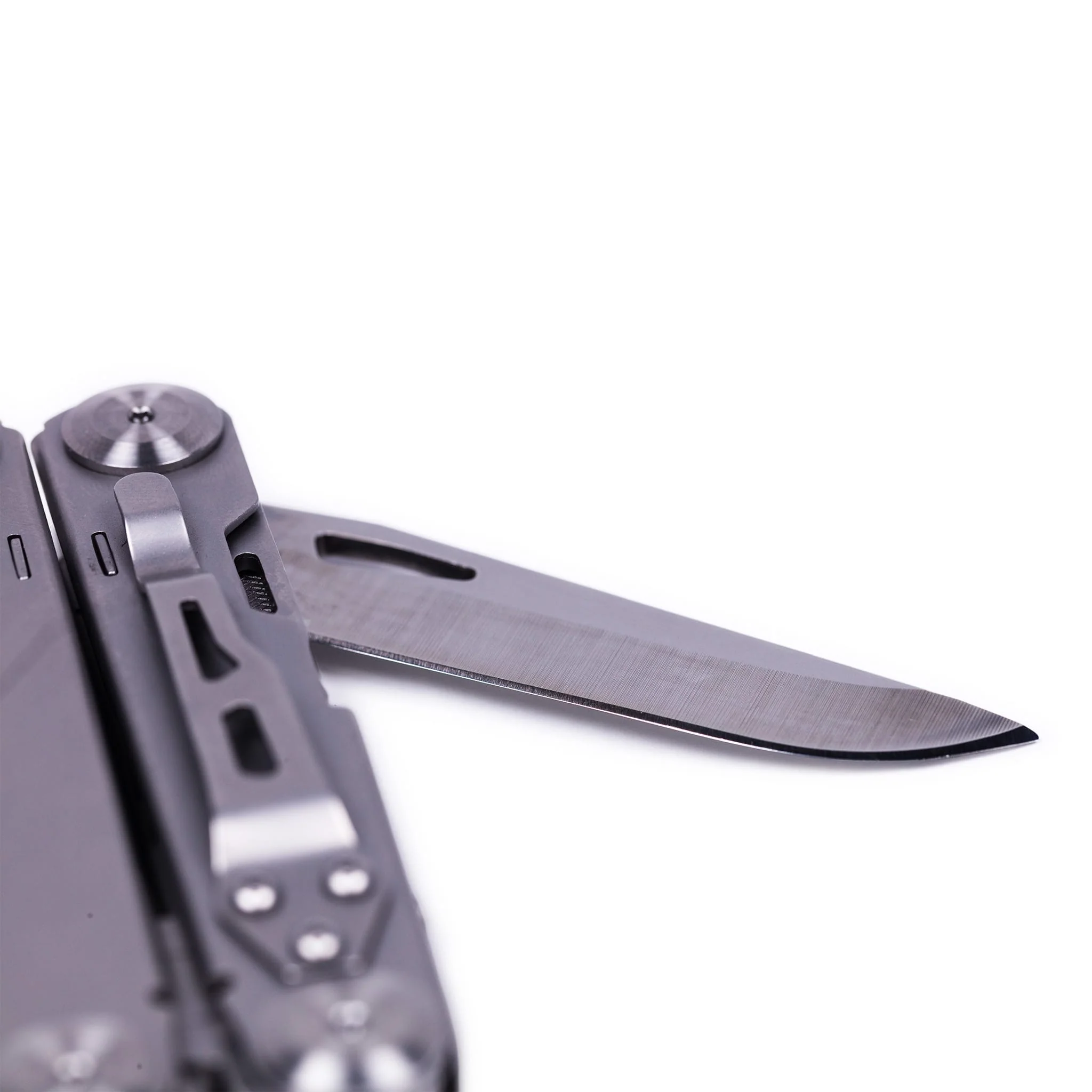 Rugged Multitool - Image 4